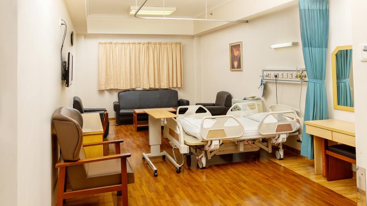 Private Rooms (Super Deluxe / Deluxe)